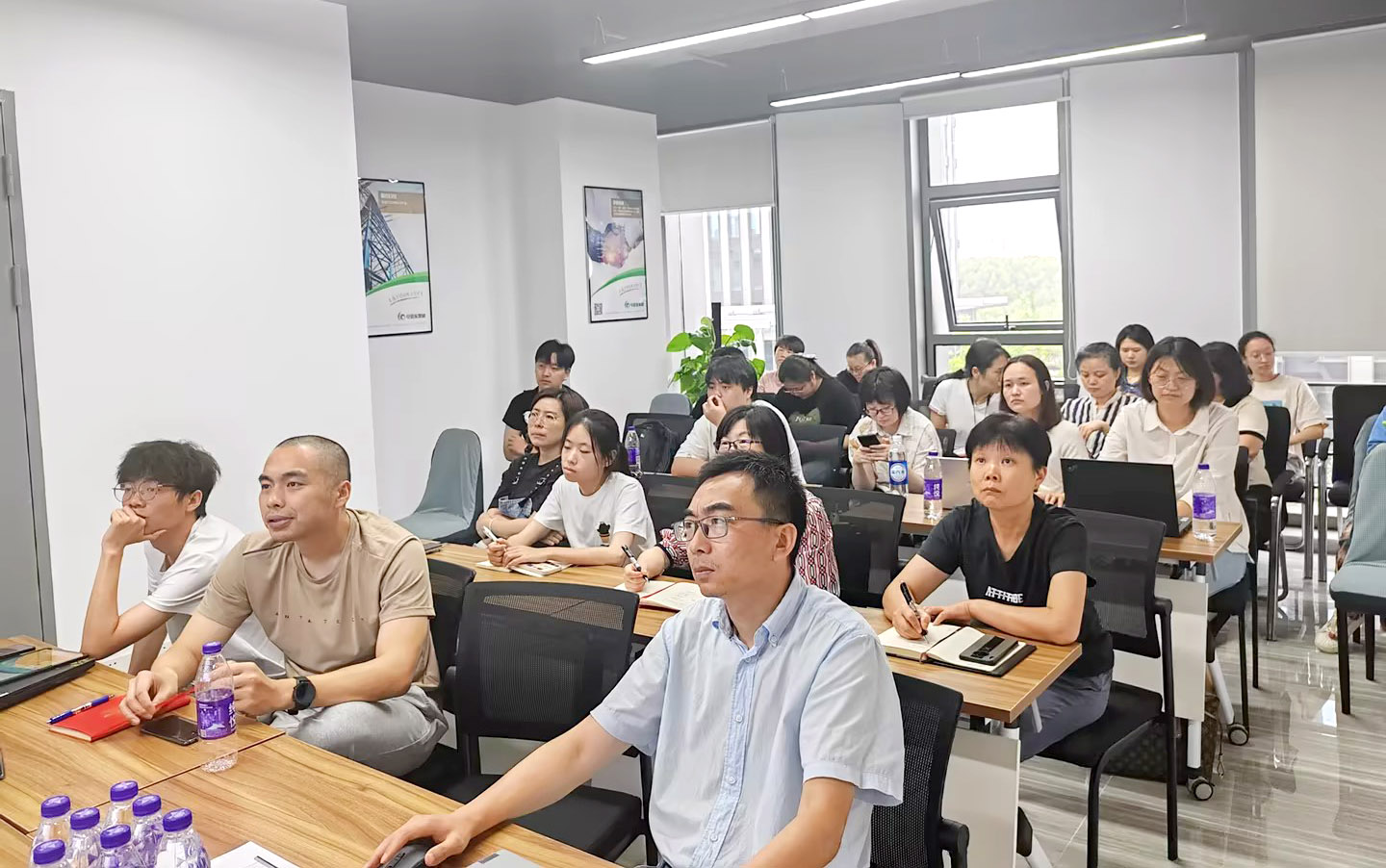 1691978770509029.jpg 26ecd57ee3e4c277aea74c7db97bf1e6.jpg