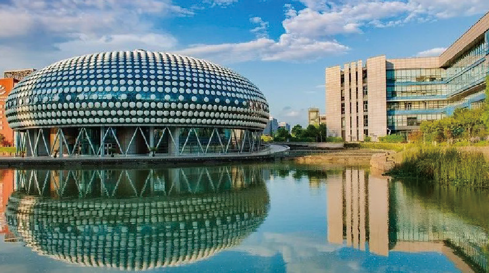 小草小区二区三在线