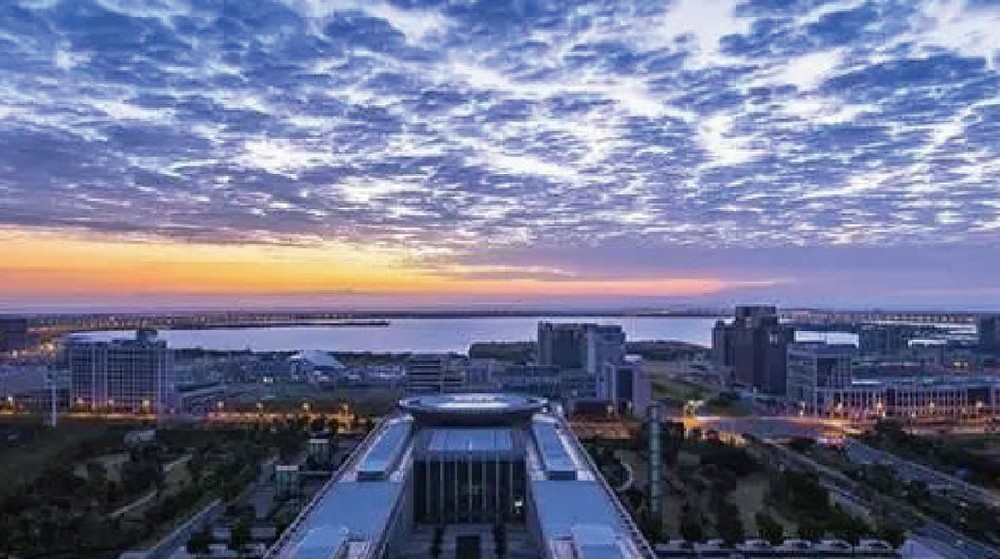 小草小区二区三在线