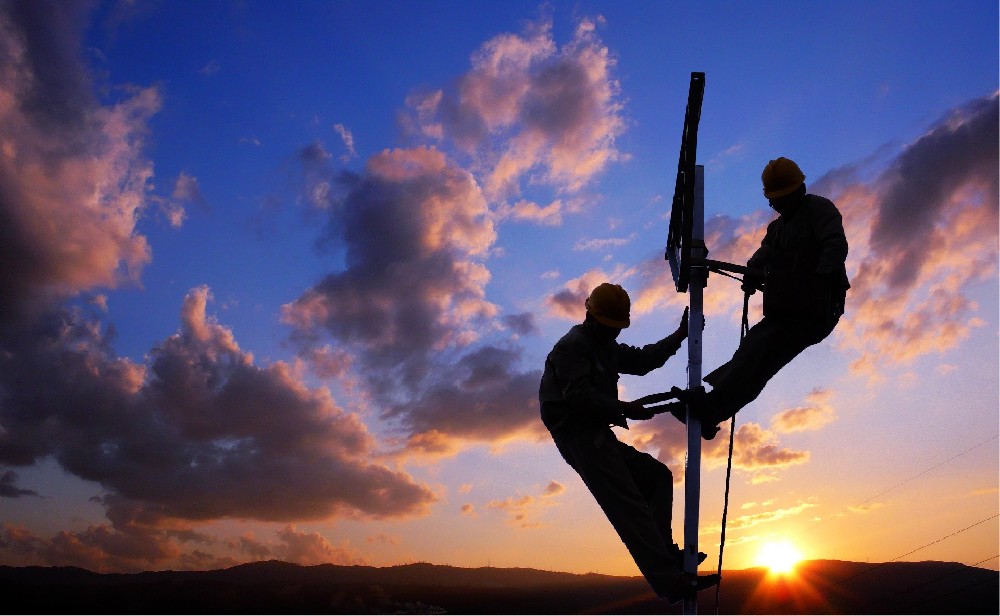 小草小区二区三在线