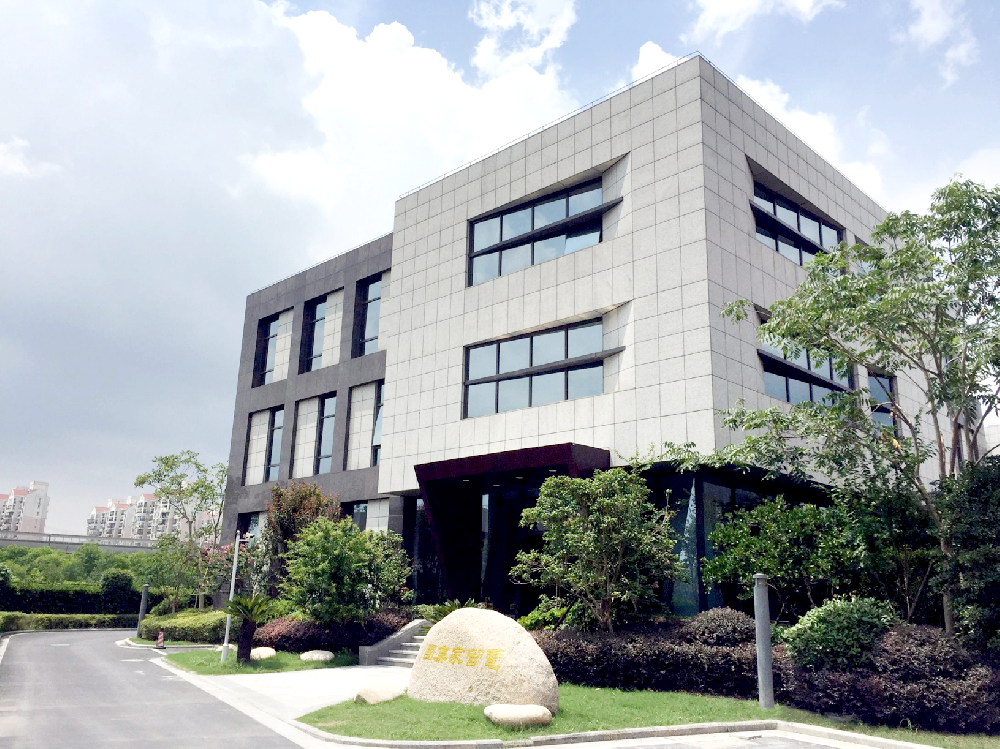 小草小区二区三在线