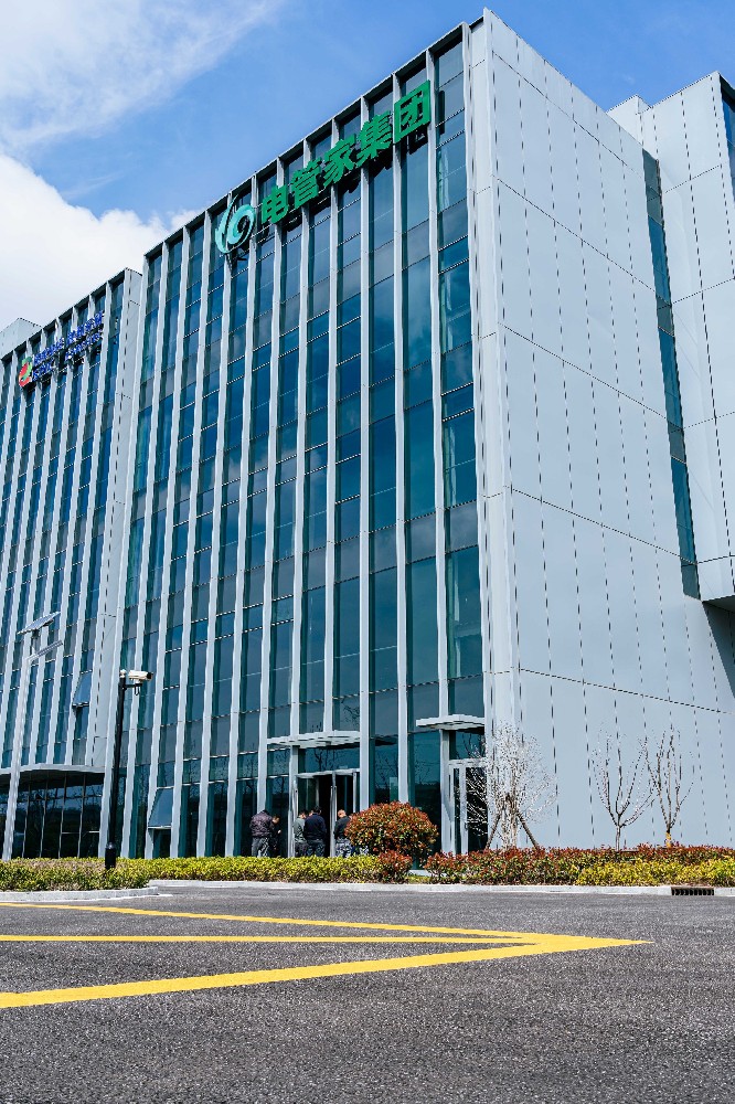 小草小区二区三在线