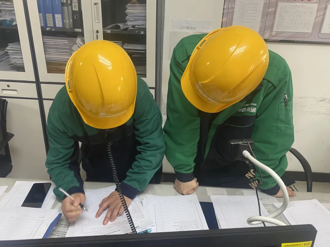 1712802697159580.png image.png