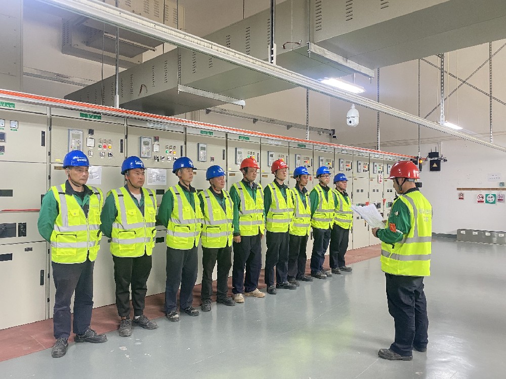 小草小区二区三在线