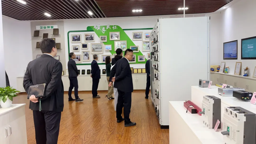 1715676335560789.png image.png