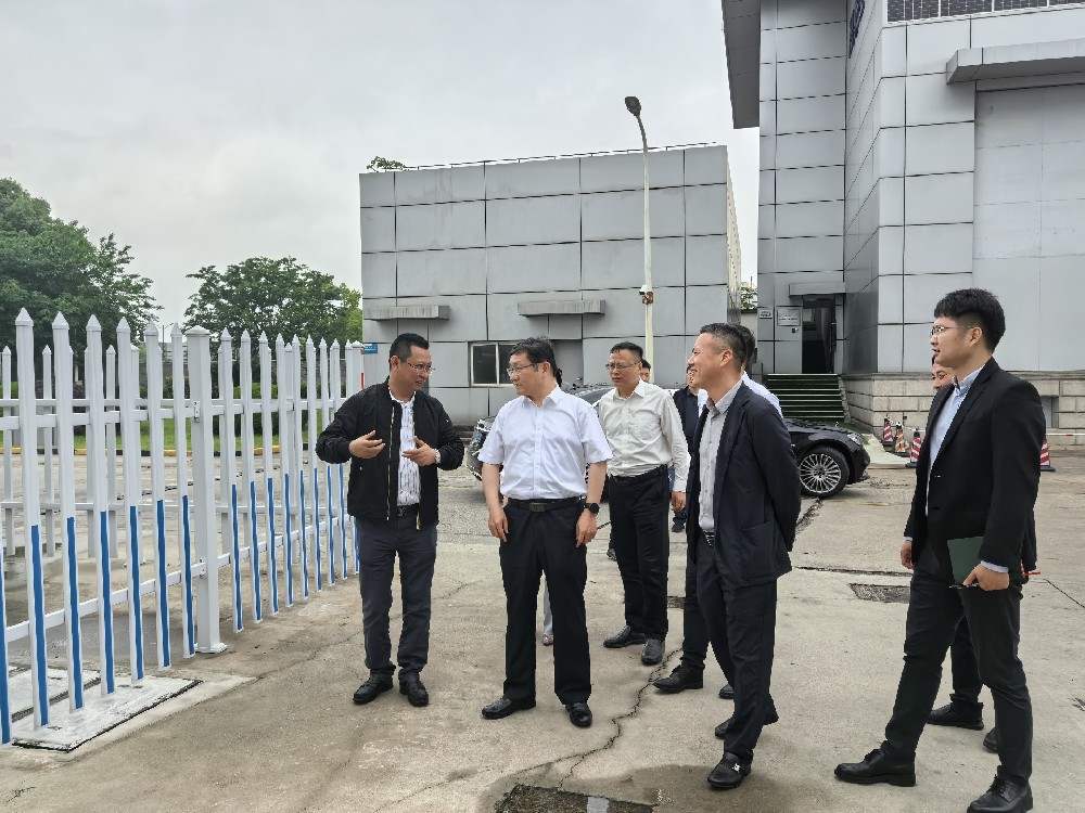 小草小区二区三在线