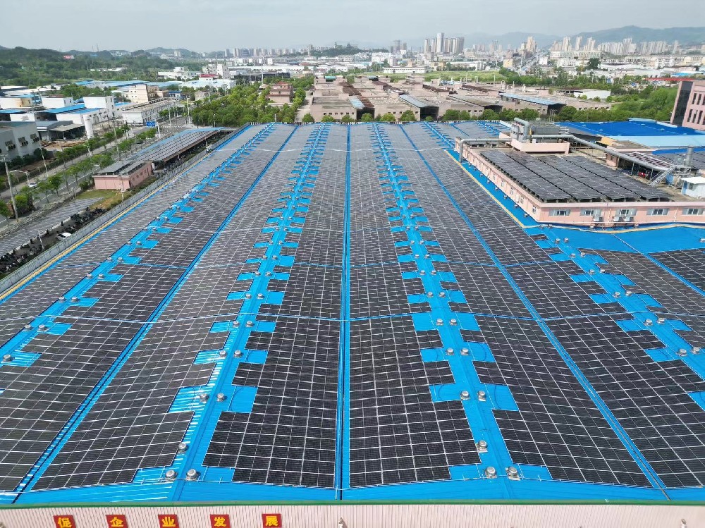 小草小区二区三在线