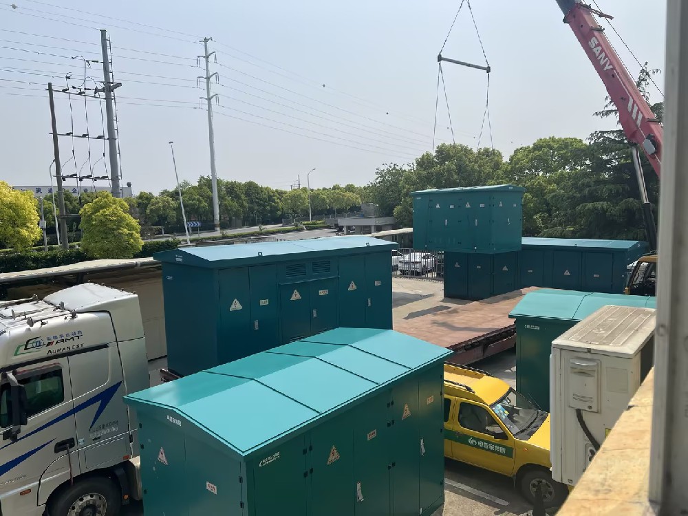 小草小区二区三在线