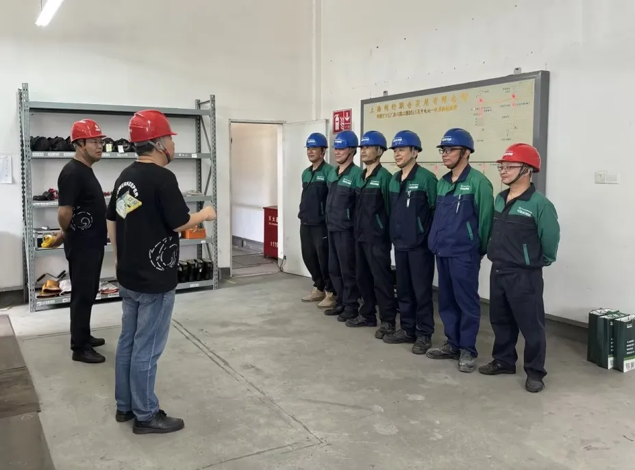 小草小区二区三在线