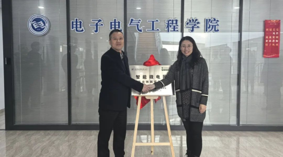 1738725276139719.png image.png