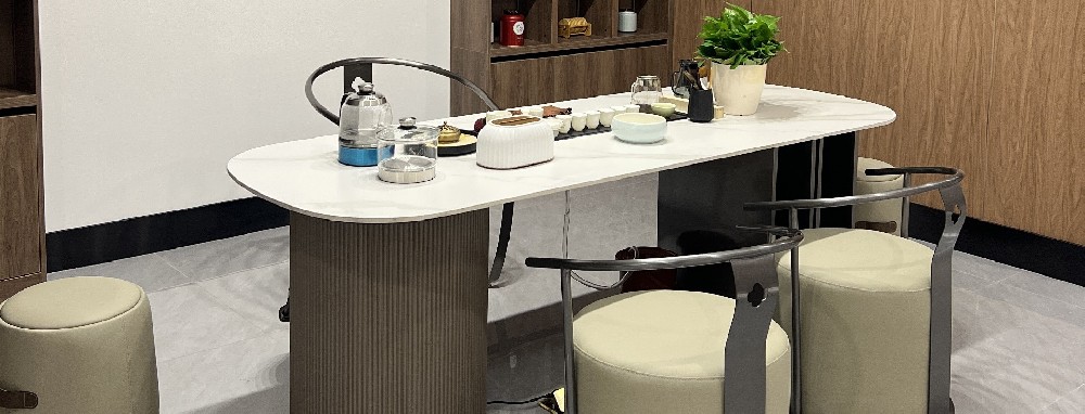 小草小区二区三在线