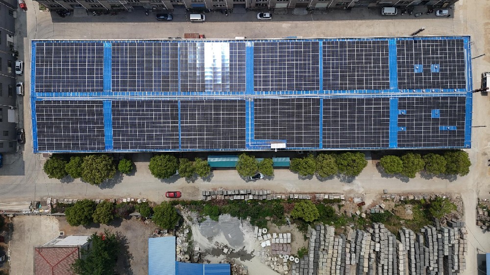 小草小区二区三在线