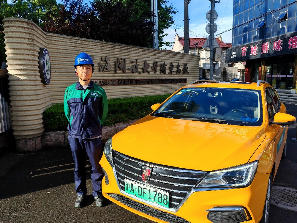 小草小区二区三在线