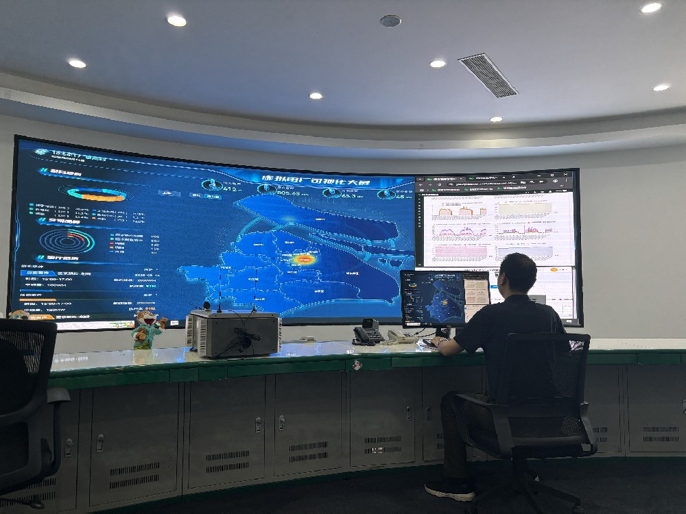 小草小区二区三在线