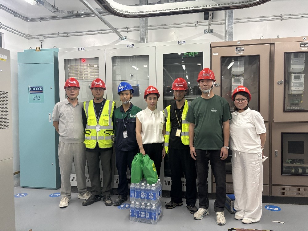 小草小区二区三在线