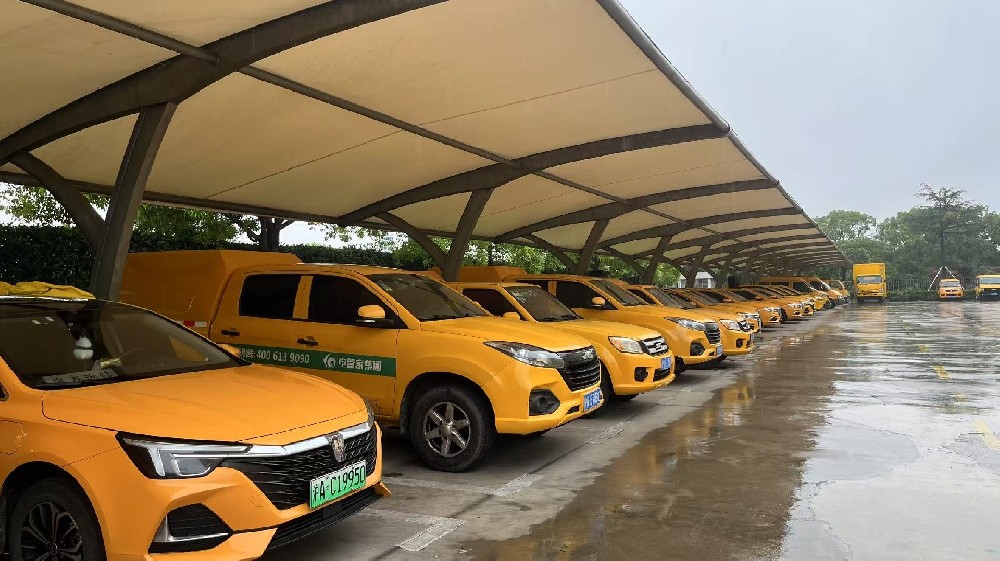 小草小区二区三在线